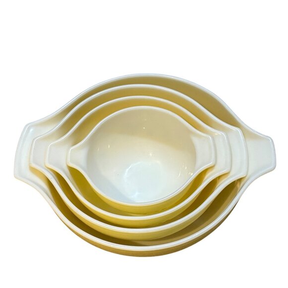 Vintage Pyrex Shenandoah Yellow Floral Cinderella Nesting Mixing Bowls Set Of 4 - Picture 2 of 12